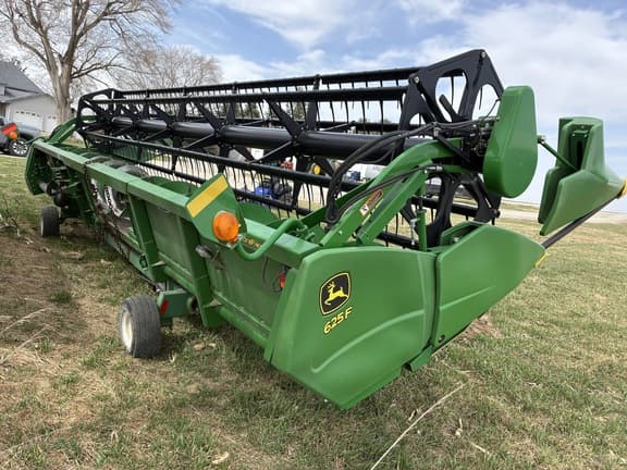Image of John Deere 625F equipment image 2