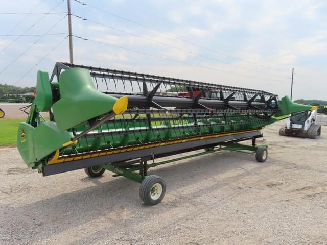 Image of John Deere 625F equipment image 2