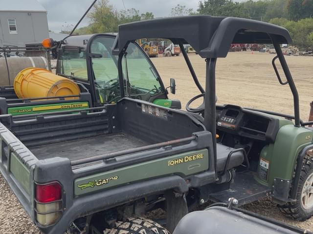 Image of John Deere XUV 625i equipment image 2