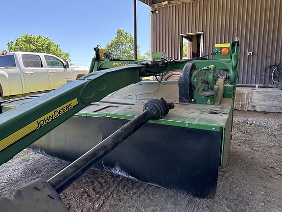 Image of John Deere 630 equipment image 2
