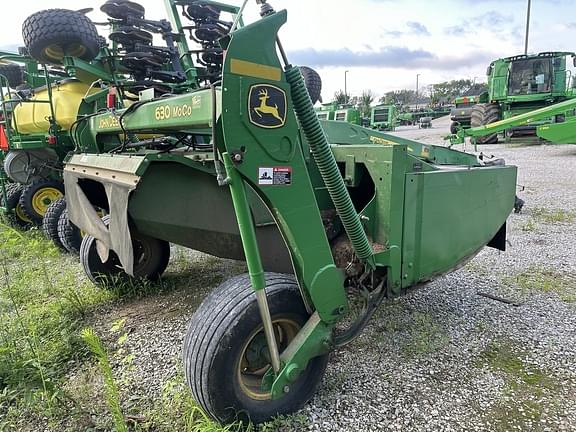 Image of John Deere 630 equipment image 4