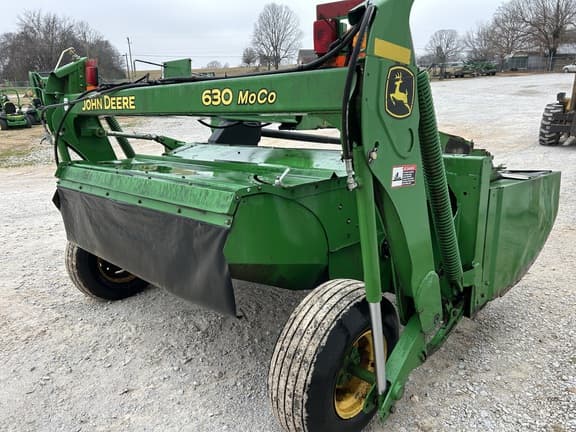 Image of John Deere 630 equipment image 4