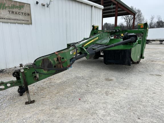 Image of John Deere 630 equipment image 1