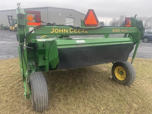 Image of John Deere 630 equipment image 3