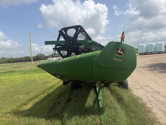 Image of John Deere 630D equipment image 1
