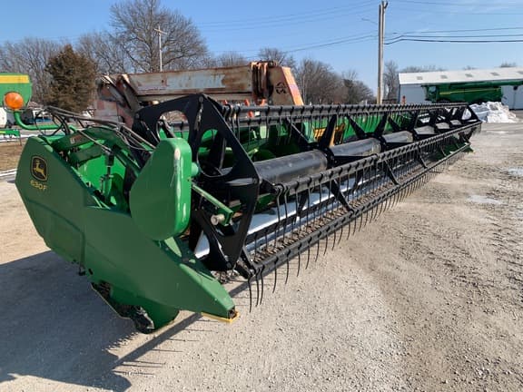 Image of John Deere 630F equipment image 2