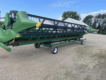 Main image John Deere 630F