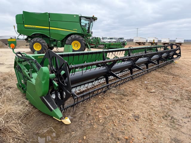 Image of John Deere 630F equipment image 3