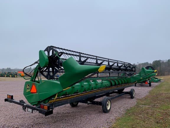 Image of John Deere 630F equipment image 3