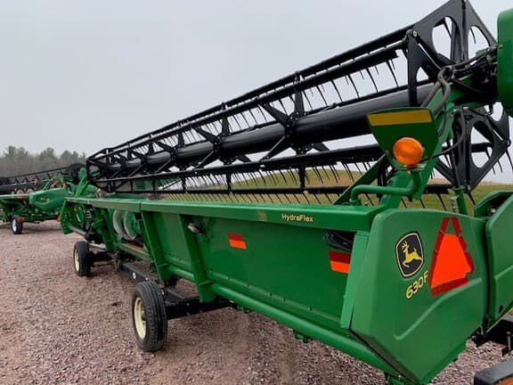 Image of John Deere 630F equipment image 4