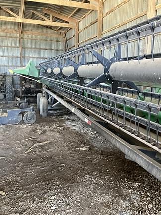 Image of John Deere 630F equipment image 3