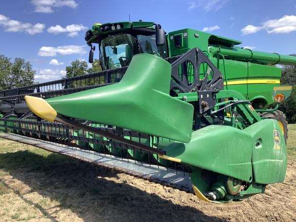 Image of John Deere 630F equipment image 4