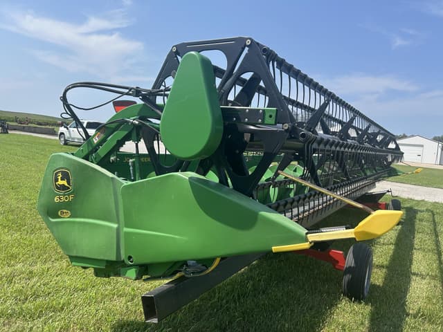 Image of John Deere 630F equipment image 2