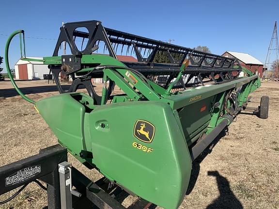 Image of John Deere 630F equipment image 3