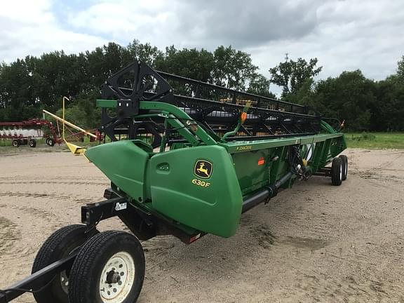 Image of John Deere 630F equipment image 4