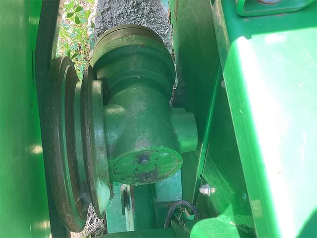 Image of John Deere 630F equipment image 4