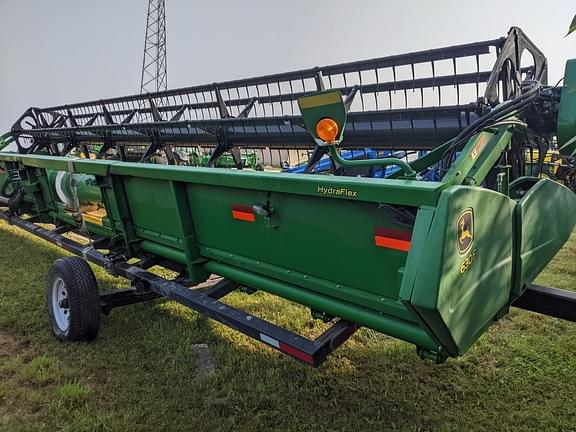 Image of John Deere 630F equipment image 2