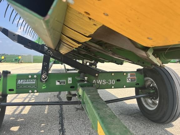 Image of John Deere 630F equipment image 3