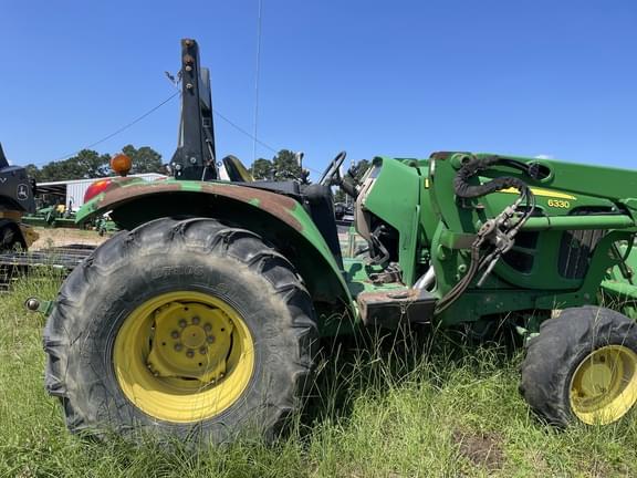 Image of John Deere 6330 equipment image 2