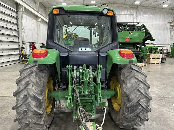 Image of John Deere 6330 equipment image 3