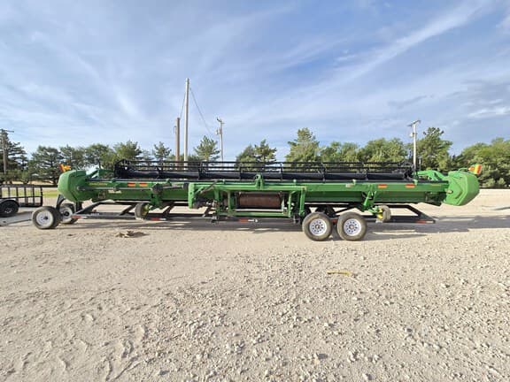 Image of John Deere 635D equipment image 3