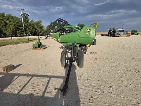 Image of John Deere 635D equipment image 1