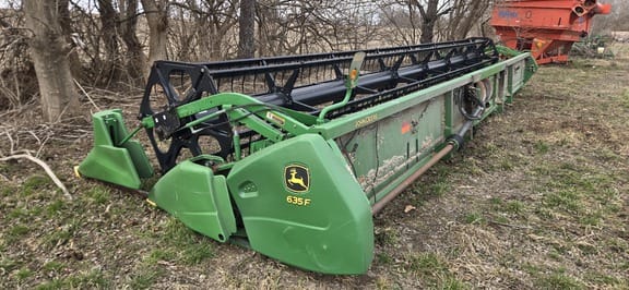 2012 John Deere 635F Equipment Image0