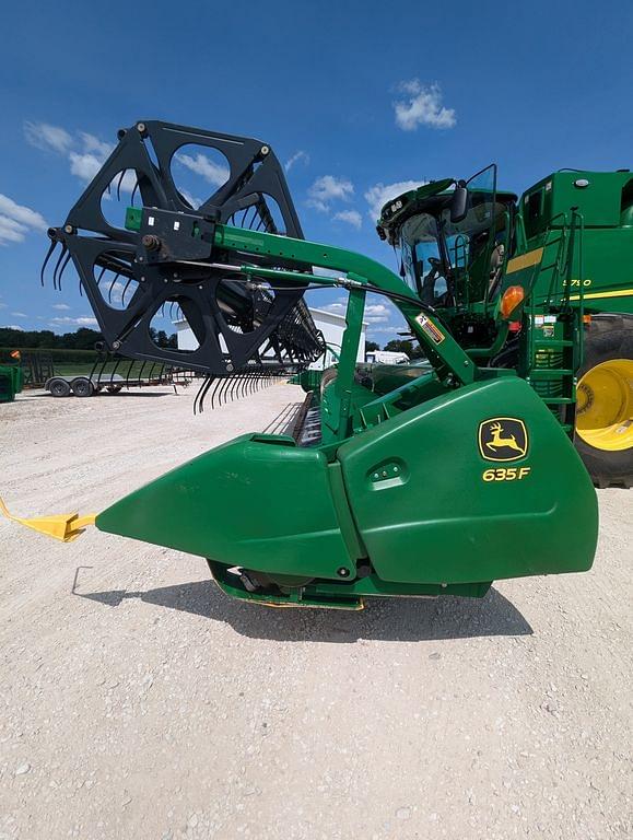 Image of John Deere 635F Primary image