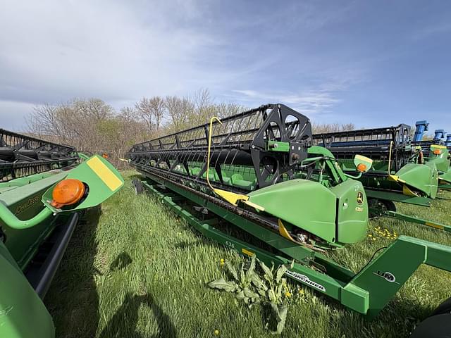 Image of John Deere 635F equipment image 2