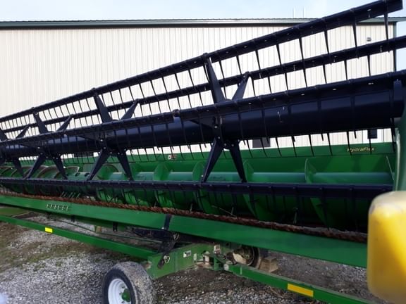 Main image John Deere 635F