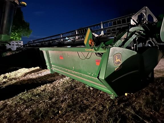 Image of John Deere 635F equipment image 2