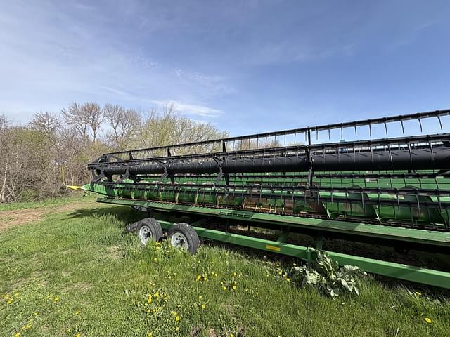 Image of John Deere 635F equipment image 3