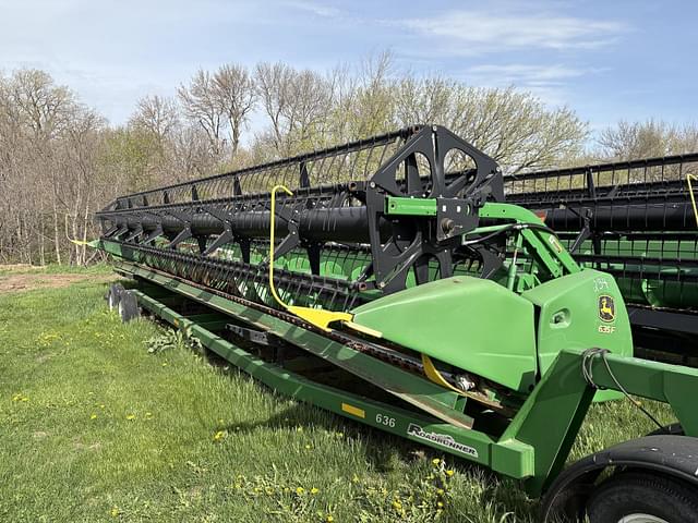 Image of John Deere 635F equipment image 1