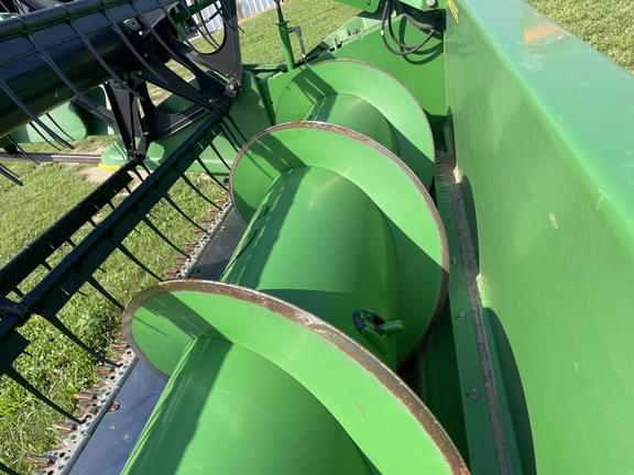 Image of John Deere 635F equipment image 2