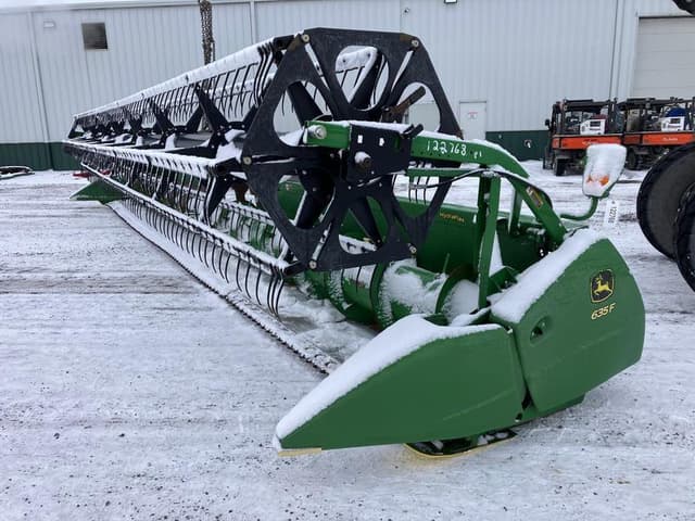 Image of John Deere 635F equipment image 1