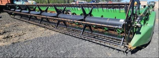 Image of John Deere 635F equipment image 1