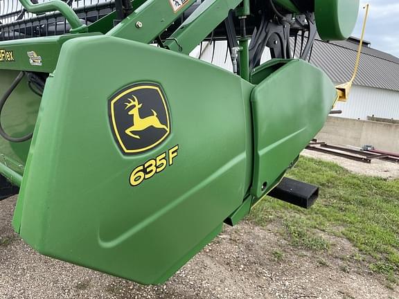 Image of John Deere 635F equipment image 1