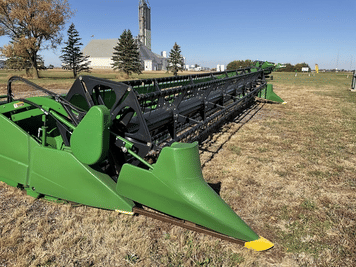 Main image John Deere 635F