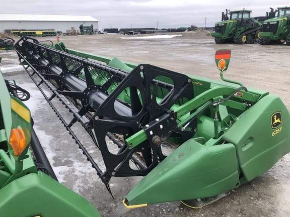 Main image John Deere 635F