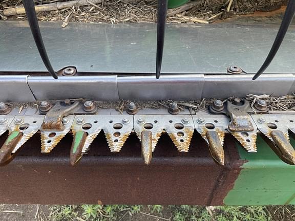 Image of John Deere 635F equipment image 4