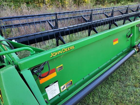 Main image John Deere 635F