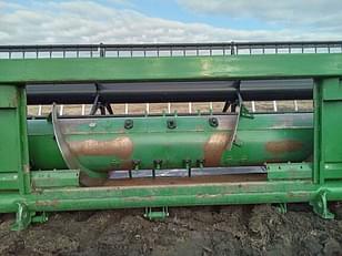 Main image John Deere 635F 11