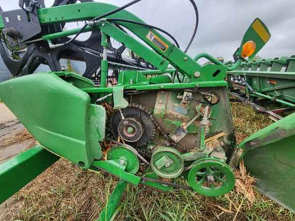 Image of John Deere 635F equipment image 4