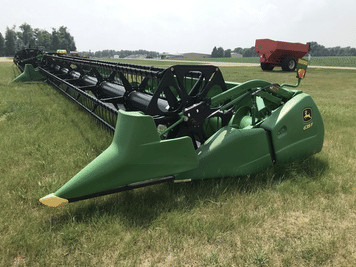 Main image John Deere 635F