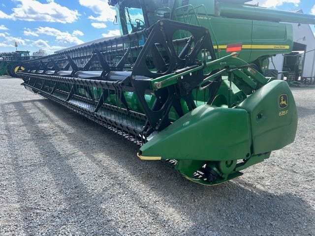 2012 John Deere 635F Equipment Image0