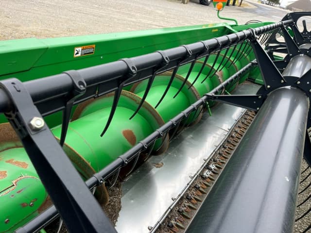 Image of John Deere 635F equipment image 2