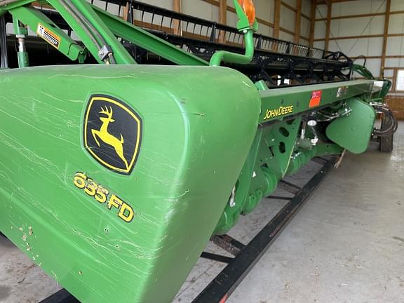 Image of John Deere 635FD equipment image 2