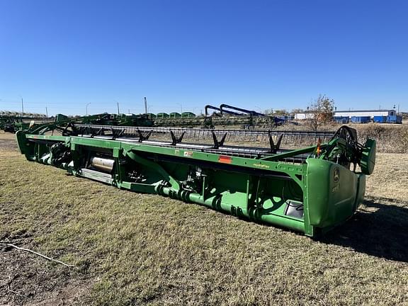 Image of John Deere 635FD equipment image 4