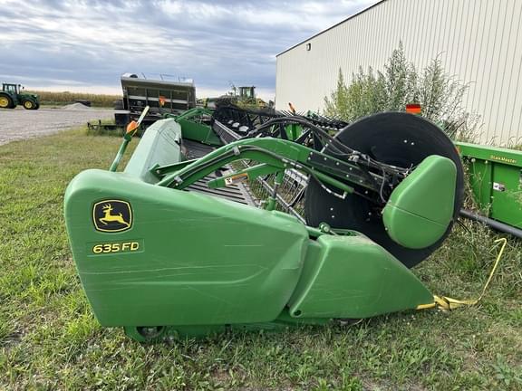 Image of John Deere 635FD Primary image