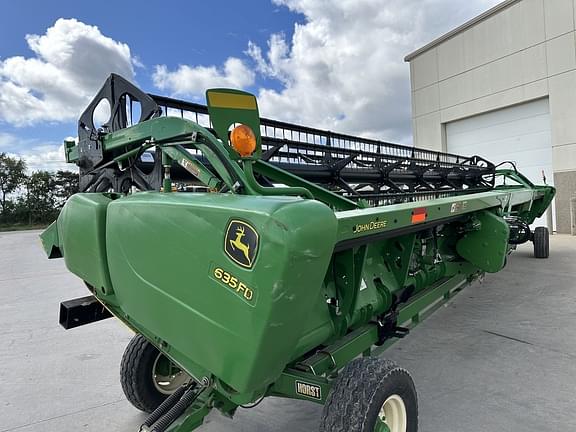 Image of John Deere 635FD equipment image 4